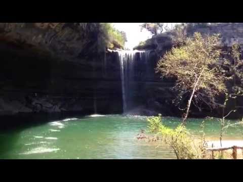 Video: Hoe Bezoek Je Het Hamilton Pool Preserve Zwemgat Nabij Austin, Texas