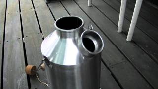 Kelly Kettle　ケリーケトル　で湯沸かし