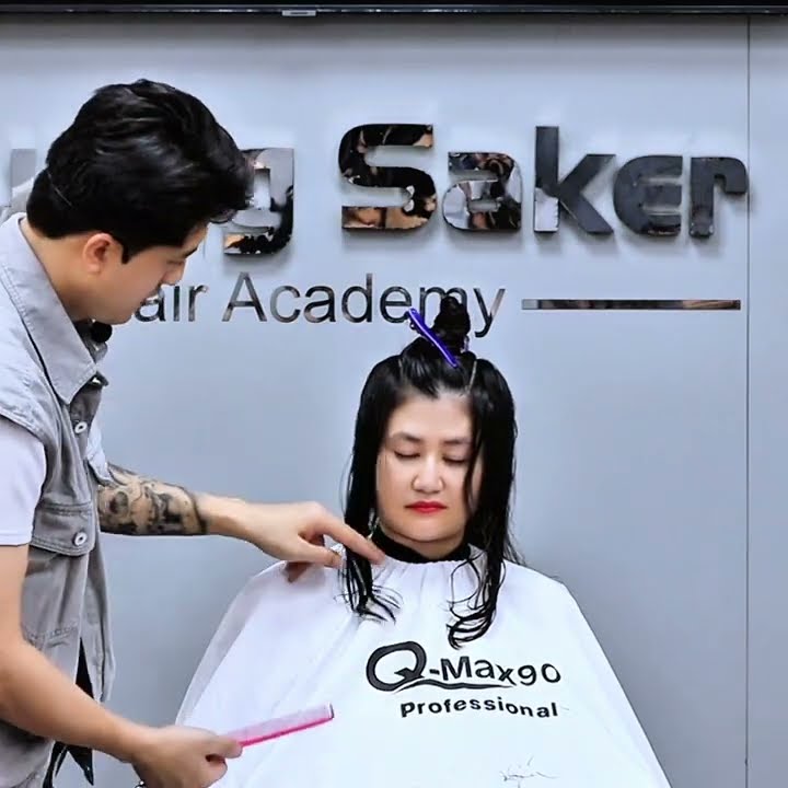 bài thiết kế cho xoăn sát chân #quangsaker #hairstyle #bigtoc #haircut #hair  #salon #barber #Qmax90