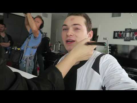 i'm-shooting-nude-for-a-tv-show!?