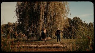 The Soulmates  Bury Me Under The Weeping Willow (by The Carter Family)