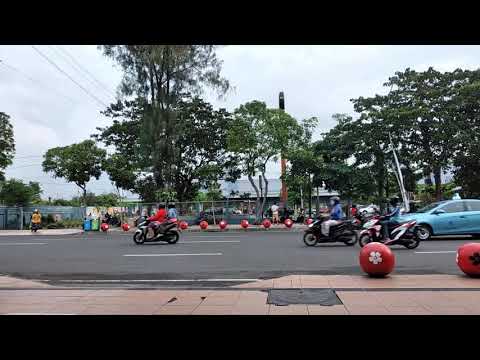 Hiruk Pikuk Kendaraan