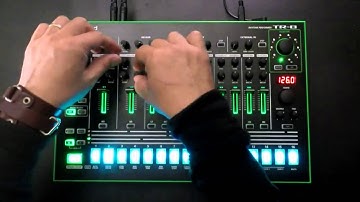 AIRA  7X7 TR8 Drum Machine Expansion