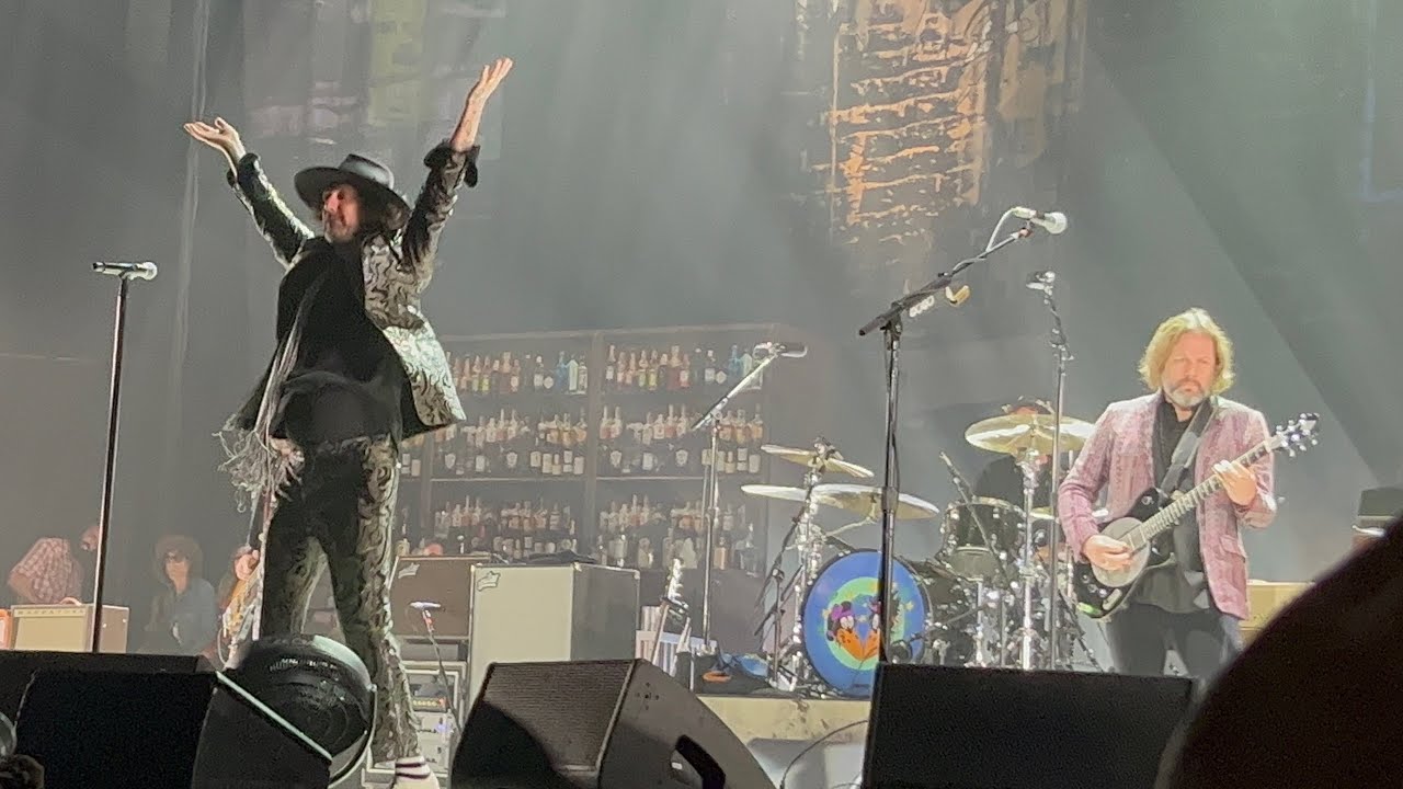The Black Crowes - Twice as Hard @ Wizink Center, Madrid 18/10/2022