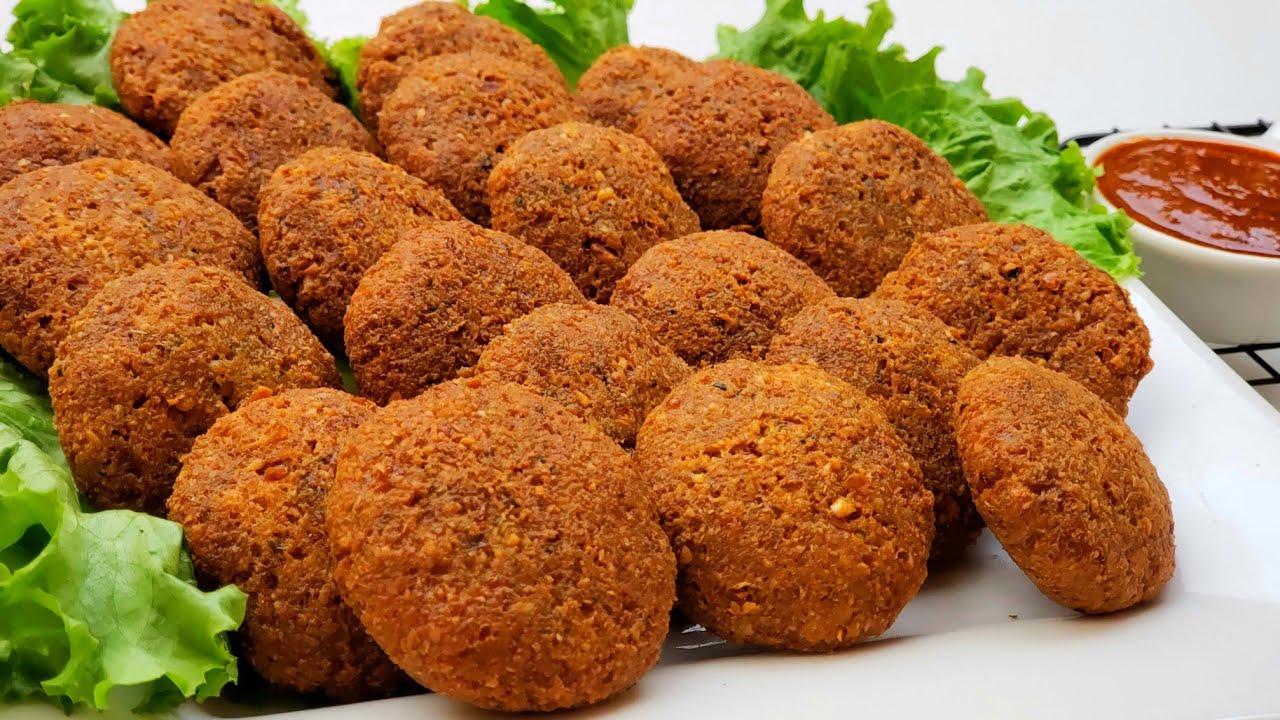طريقة عمل الفلافل الذهبة والمقرمشة في البيت (Falafel) مع طريقة عمل صوص رااائع👌