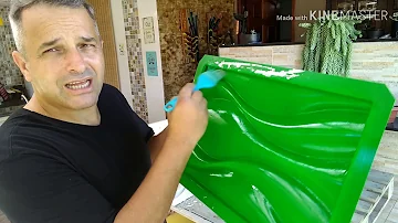 Como fazer para o gesso não grudar no molde?