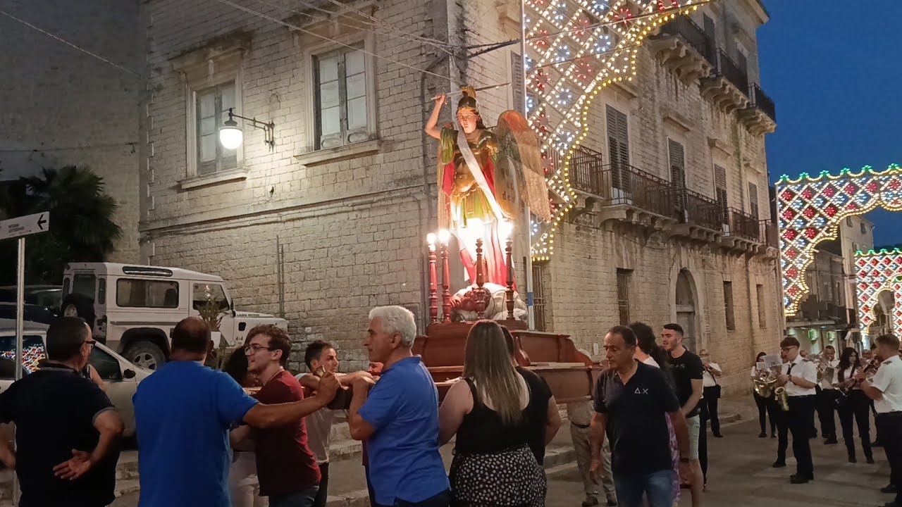Chiusa Sclafani: l'arrivo di San Michele alla Chiesa di S. Caterina,  festa del SS. Crocifisso 2025