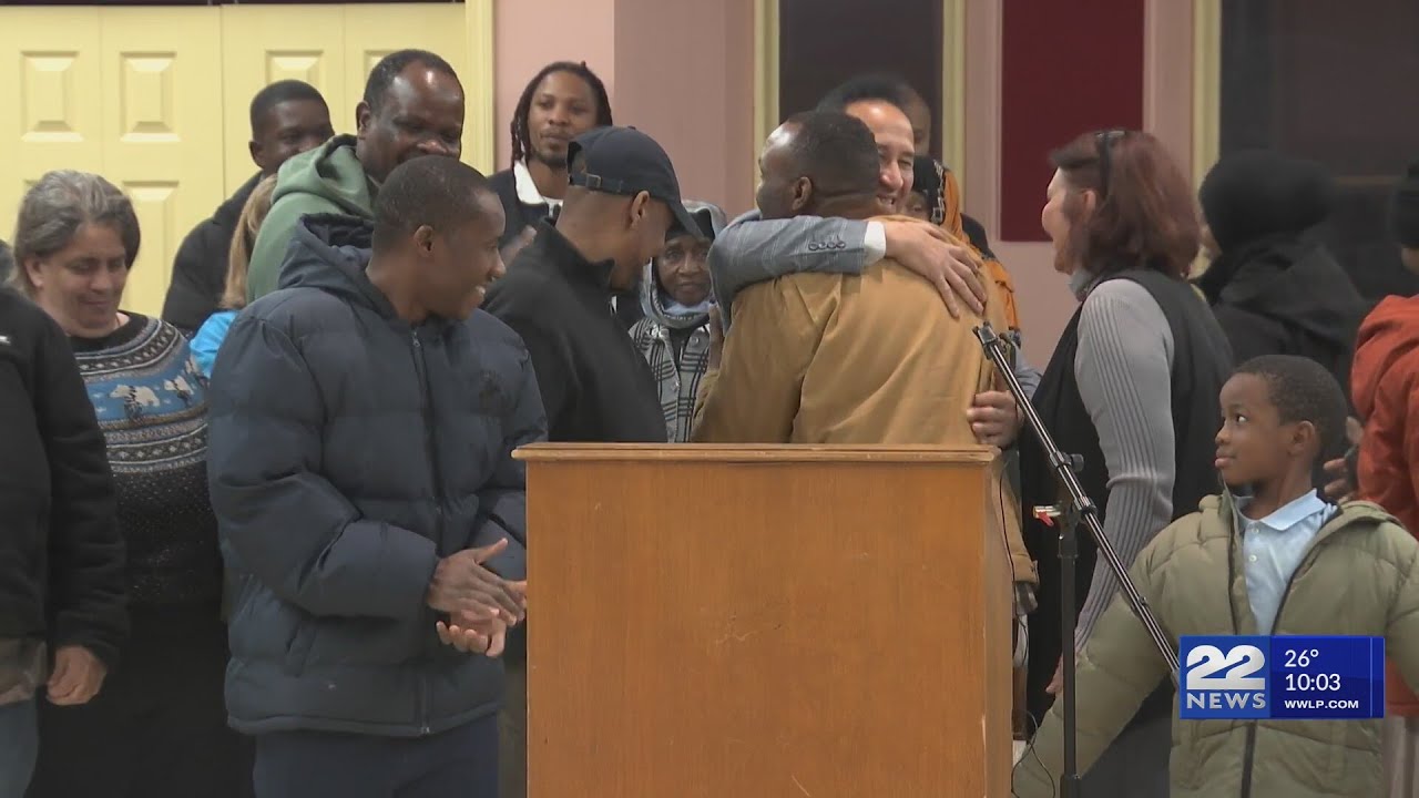 Springfield rally backs Somali Bantus amid Trump's remarks