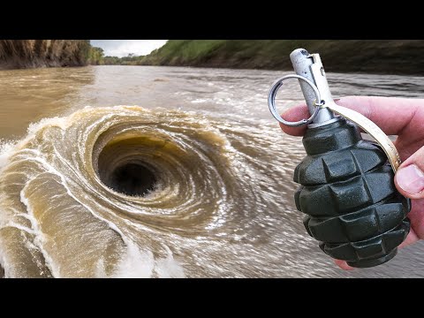 EXPERIMENT : Big Pool Vs Different Things UnderWater