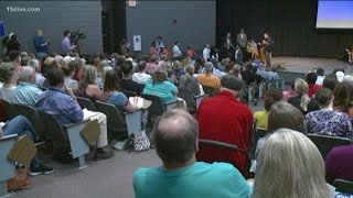 Smyrna residents meet with plant accused of releasing cancer-causing toxin
