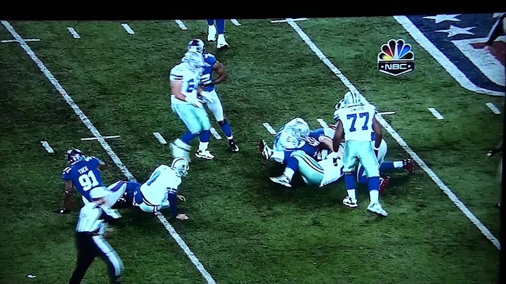 Tony Romo Crushed by Justin Tuck