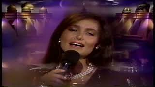 Daniela Romo - Dímelo ((Remasterizado))