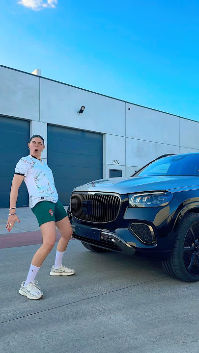The Car Dances Better Than Me.. 🙈😅