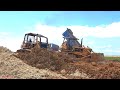Fast Fast Safety Job Komatsu Bulldozer With Dump Truck Making Road