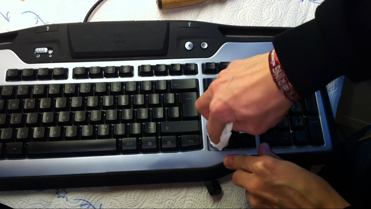 New Tastatur reinigen - Computer Tastatur gründlich reinigen