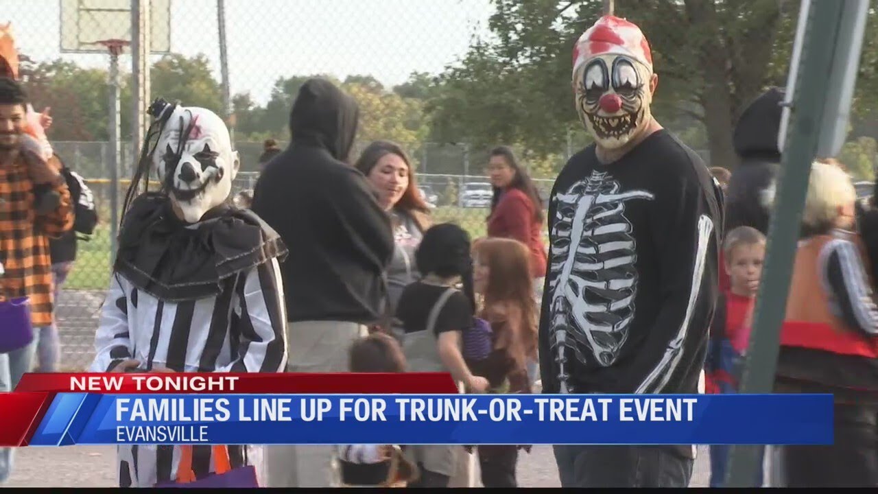 Families line up for trunkortreat event in Evansville YouTube