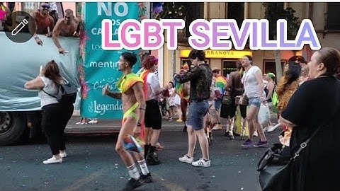 LGBT de Parada de Sevilla España #freedom #rainbow #lgbt