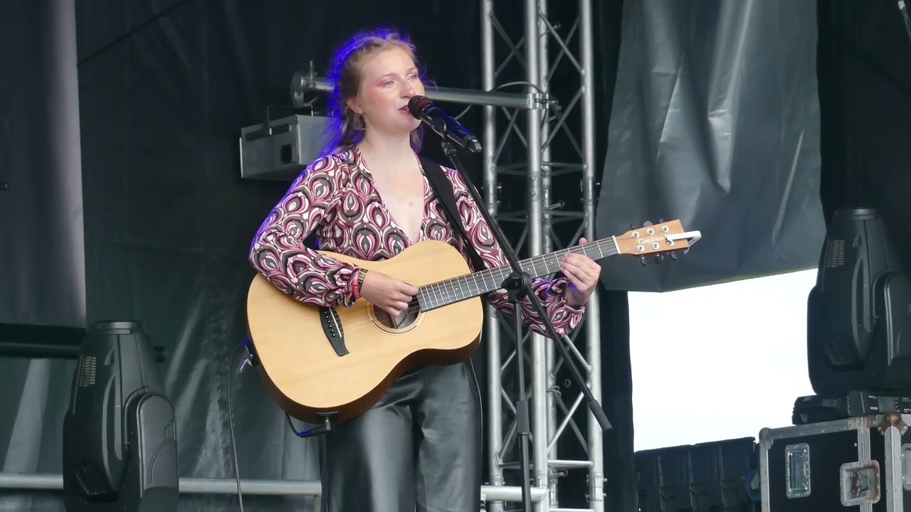 4nd Street live at Home Farm Fest 2025