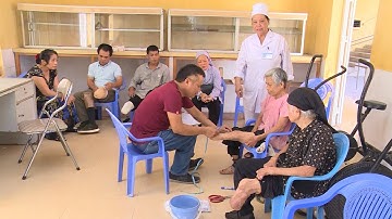 Người tốt việc tốt: Nâng bước những đôi chân tật nguyền