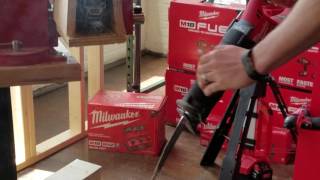A Milwaukee saw that cuts thru a saw!