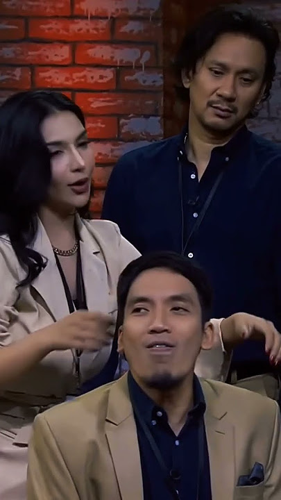 Desta di piting Siva Aprilia.Vincen auto mengabadikan dengan foto buat bukti 🤣 #tonightshow