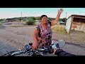 Me QUEDÉ sin COMBUSTIBLE! y MIRA lo que HIZO la SEÑORA viajes en moto por ARGENTINA MARIANO PALLERES