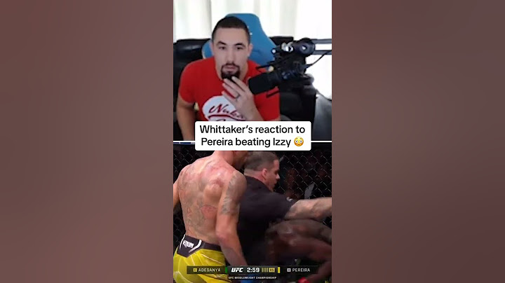 Whittaker’s reaction to Pereira beating Adesanya 😲 (via RobWhittakerMMA/Twitch)