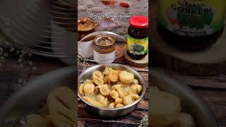 Make Soya Chaap at home using Mothers Recipe Gorkeri pickle
