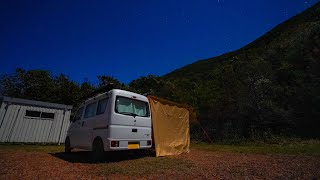 作った小部屋で車中泊！晩秋の寒さを乗り切る一夜