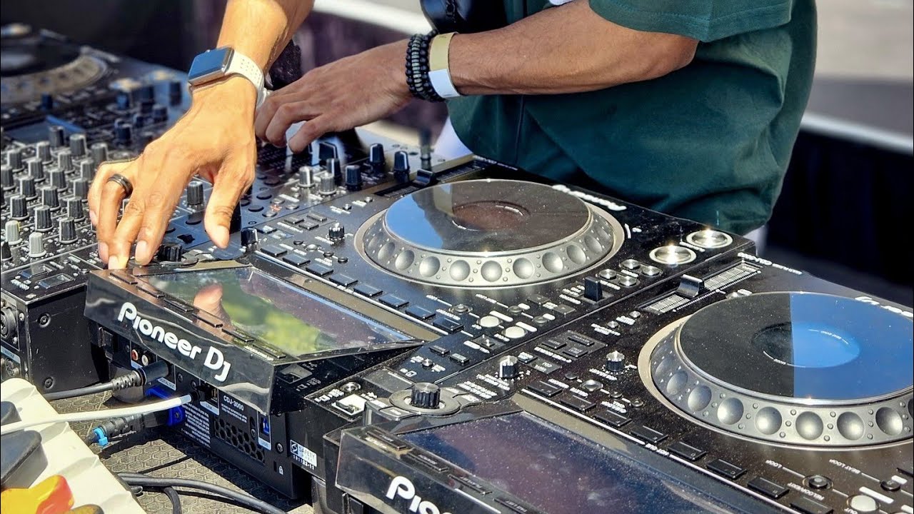 Tamia - So In To You (McCuemza Isaac's Experimental Bootleg Mix)