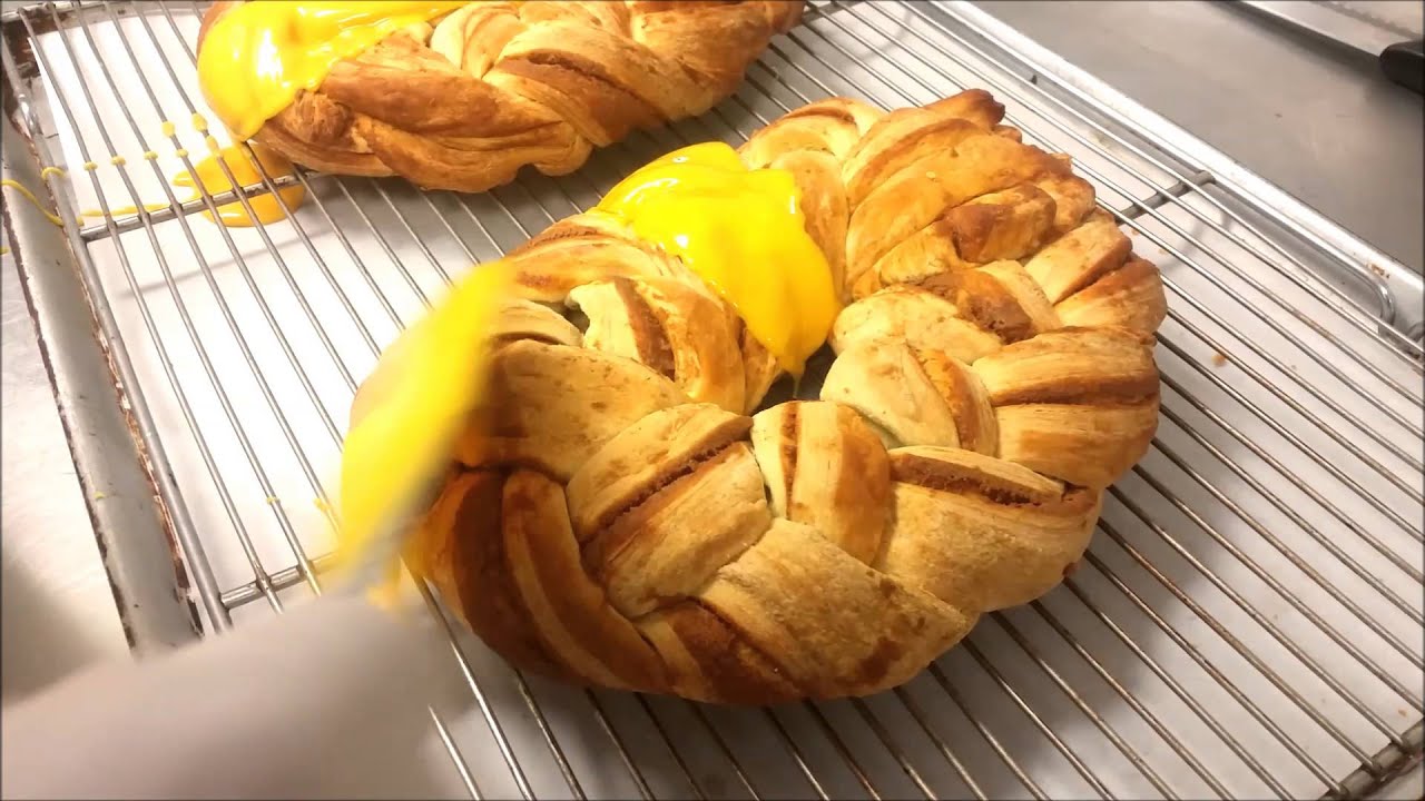 Edgar's Bakery King Cake YouTube