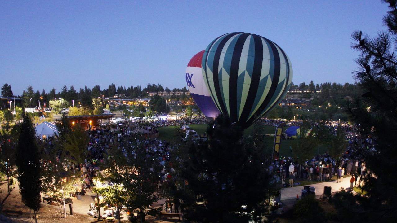 Balloons Over Bend, Oregon 4K Timelapse YouTube