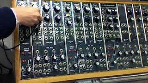 moog modular tutorial clip 01 921 OSCs