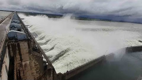 The Pochampad Dam Nizamabad district Telangana India#trending #pochampaddam #nizamabad #telangana