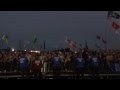 Glastonbury 2013 crowd singing Don't Look Back In Anger - Oasis