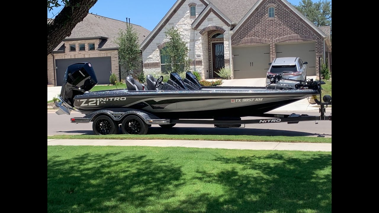 2022 Nitro Z21 XL with Mercury 250 Pro XS