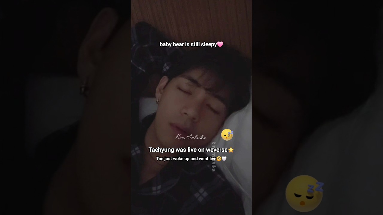 Taehyung was live on weverse⭐️ 
