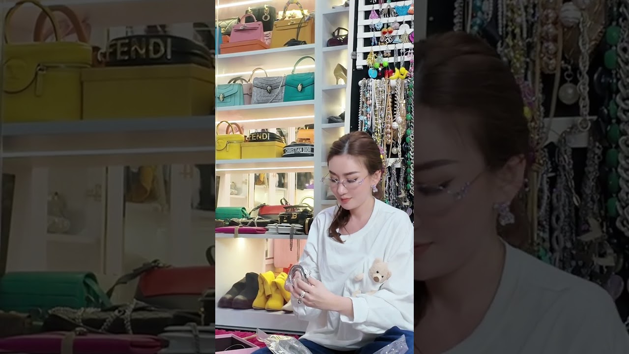 old school accessories တွေရှင်းရင်း ရှေးဟောင်းနှောင်းဖြစ်လေးတွေ ပြောကြရအောင်💗💗