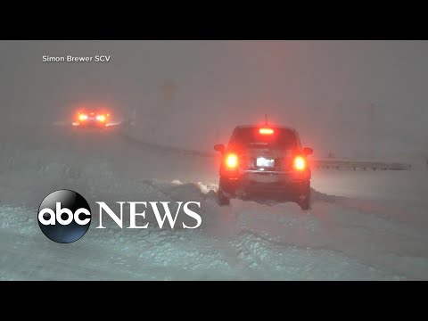 Extreme lake-effect snow slams western New York l GMA