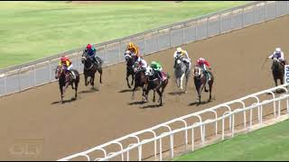 20211101 Hollywoodbets Greyville express clip Race 1 won by SPIRIT OF DACHA