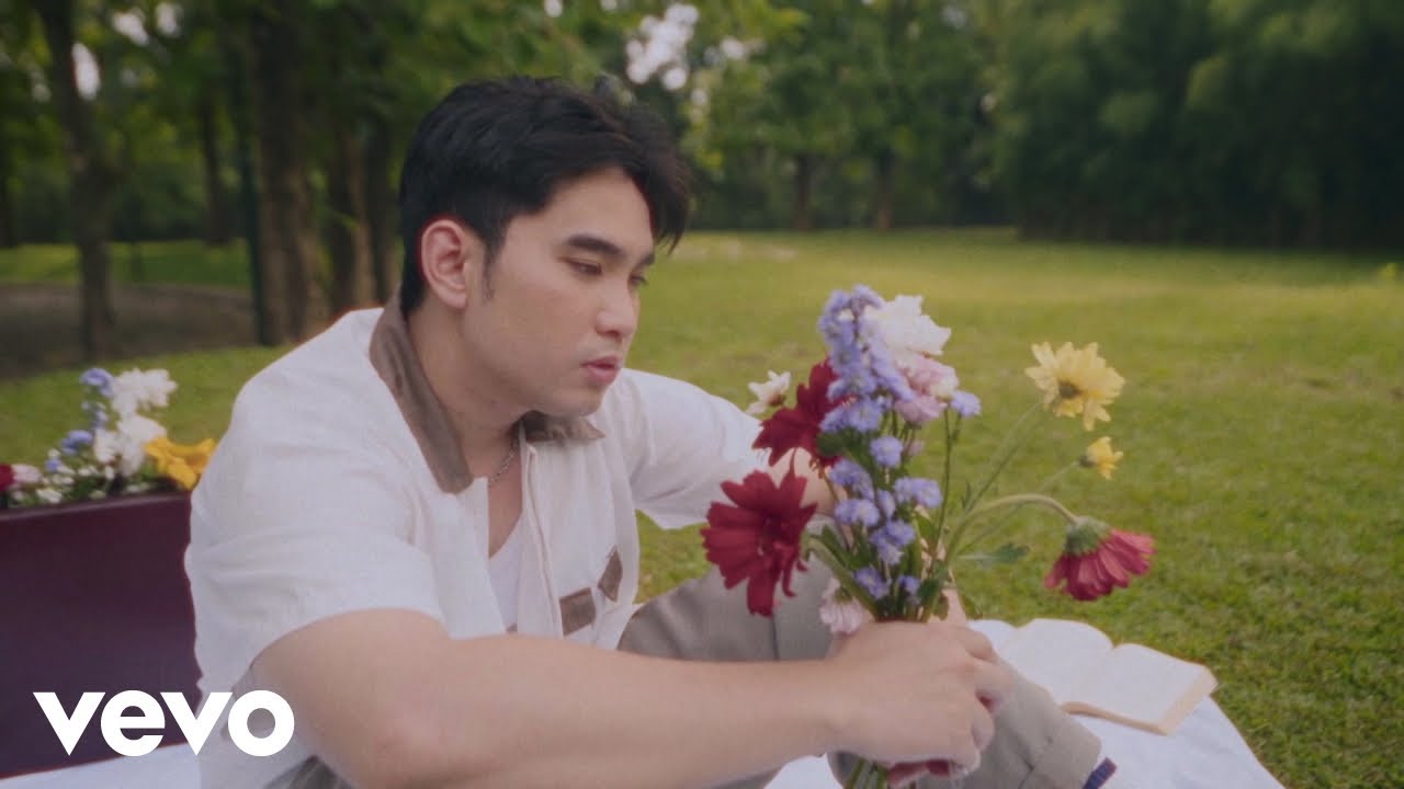 JESENN - bahagia ya kamu (Official Lyric Video)