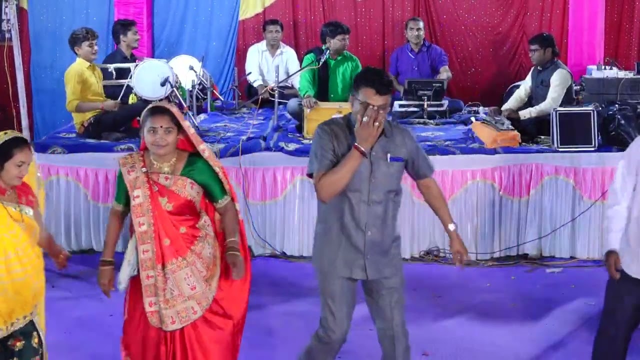 RAFU GAMNA .DANDIYA RAS SINGAR AMARAT BAROT .RUHI STUDIO-BHACHAU KUTCH