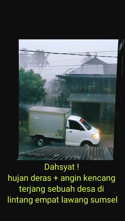 Lagi dikamar tiba2 Hujan deras   angin ribut halilintar