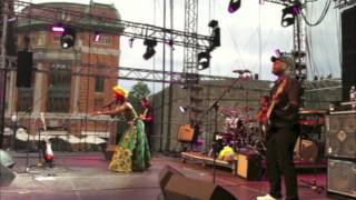 Fatoumata Diawara ( Makou Oumou) chords