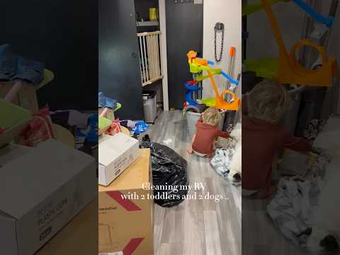 Real life RV mom cleaning… not Pinterest perfect 🫠 #youtubeshorts #lifeonwheels