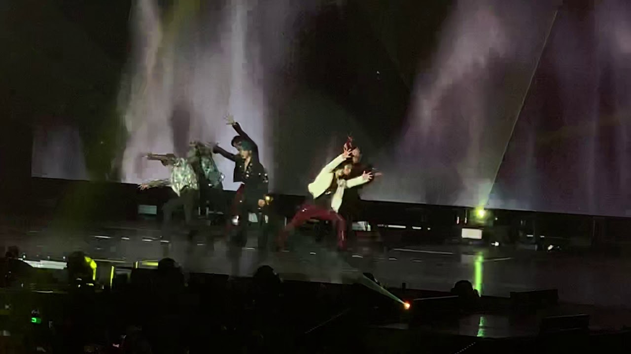 191119 SuperM: We are the Future Live @ NYC Madison Square Garden - Jopping