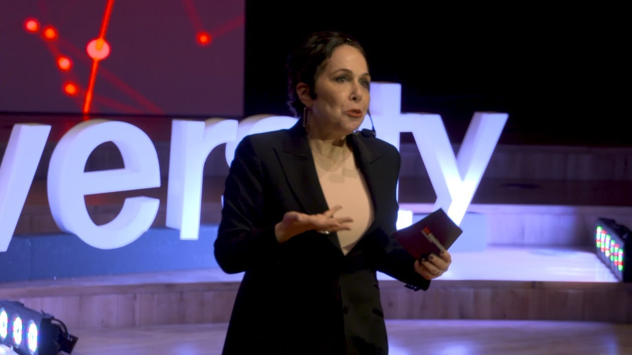 Sinemanın Arkasındaki Yüz | Zeynep Atakan | TEDxAnkaraUniversity