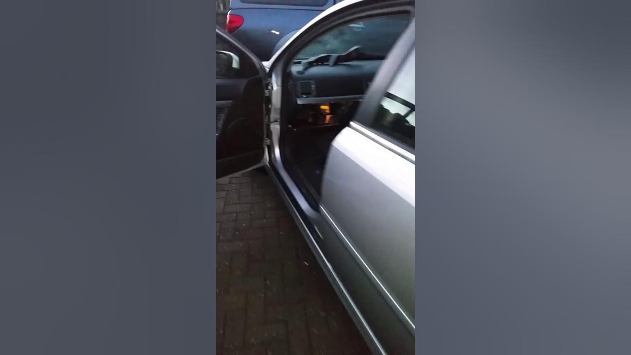 Vauxhall vectra heater blower motor only works on number 4 YouTube