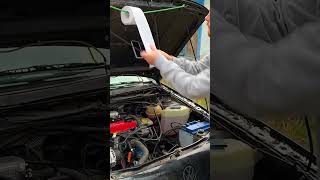 How to Make Car Repair More Comfortable 😂📱🧻