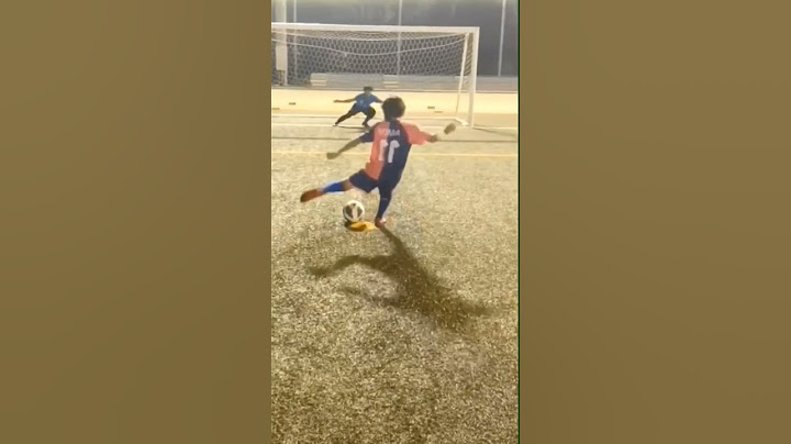 Pênalti abusado #penalty #bola #gol #futebol #pênalti #jogador